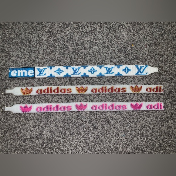 Indigenous Beadwork (Lanyards/KeyChains) - Picture 2 of 6